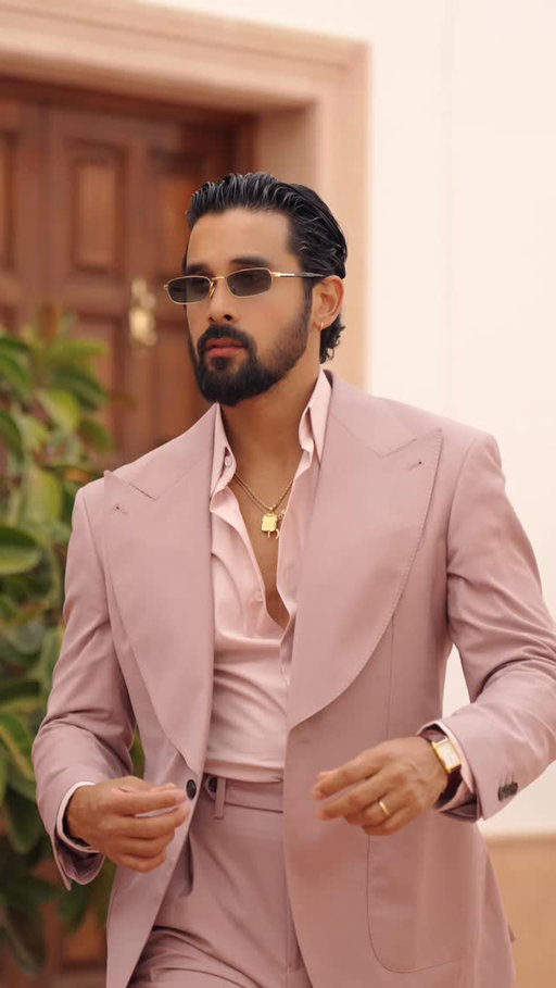How much of a MAN do you need to be to wear pink?

A tailored Egyptian cotton shirt, not just worn but truly experienced.
High-waisted trousers with side buttons and adjusters, because a flawless fit is never by chance.
Suede tassel loafers, a timeless detail with a modern twist.
A blazer with a striking peak lapel, showing that presence is built in the details.
A vintage Japanese watch, because time itself speaks of style.
An exclusive Arabian fragrance, leaving behind an unforgettable trail.
And sunglasses the final touch to a look that doesn’t seek approval: it redefines pink as a statement of masculine strength.

——————
🇪🇸 ¿Cuán hombre tienes que ser para vestir de rosa?

Una camisa a medida en algodón egipcio, que no solo se lleva, se vive.
Un pantalón de tiro alto, con botones laterales y ajustadores, porque un ajuste impecable nunca es casualidad.
Mocasines de ante con borlas, un clásico reinterpretado con aire actual.
Una americana con solapa de pico marcada, demostrando que la presencia está en los detalles.
Un reloj japonés vintage, porque el tiempo también es estilo.
Una fragancia árabe exclusiva, dejando una estela imposible de olvidar.
Y unas gafas de sol, el toque final de un look que no pide permiso: redefine el rosa como símbolo de fuerza masculina.

#grwm #suitstyle #asmr #menwithclass #mensfashion