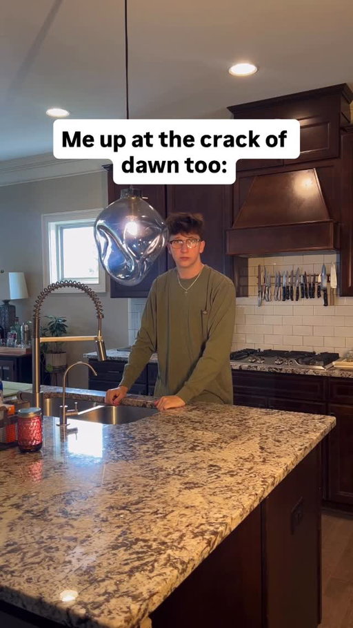 When you’re up so early your mom starts interrogating you😂 #reels #relatable #mom