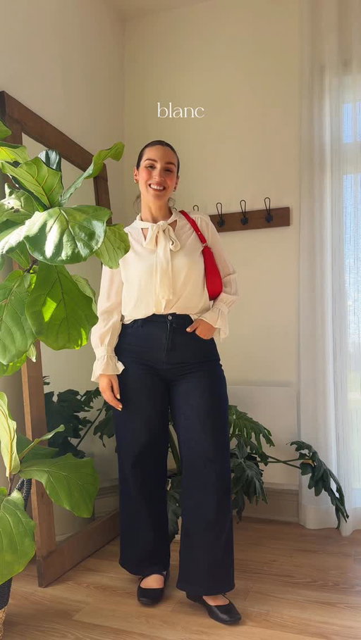 Pairing de jeans clairs vs foncés - tout ça reste facultatif bien sûr mais je trouve que ça fait bien du sens au final ! ✨ non ?! #jeans #jeanspairing