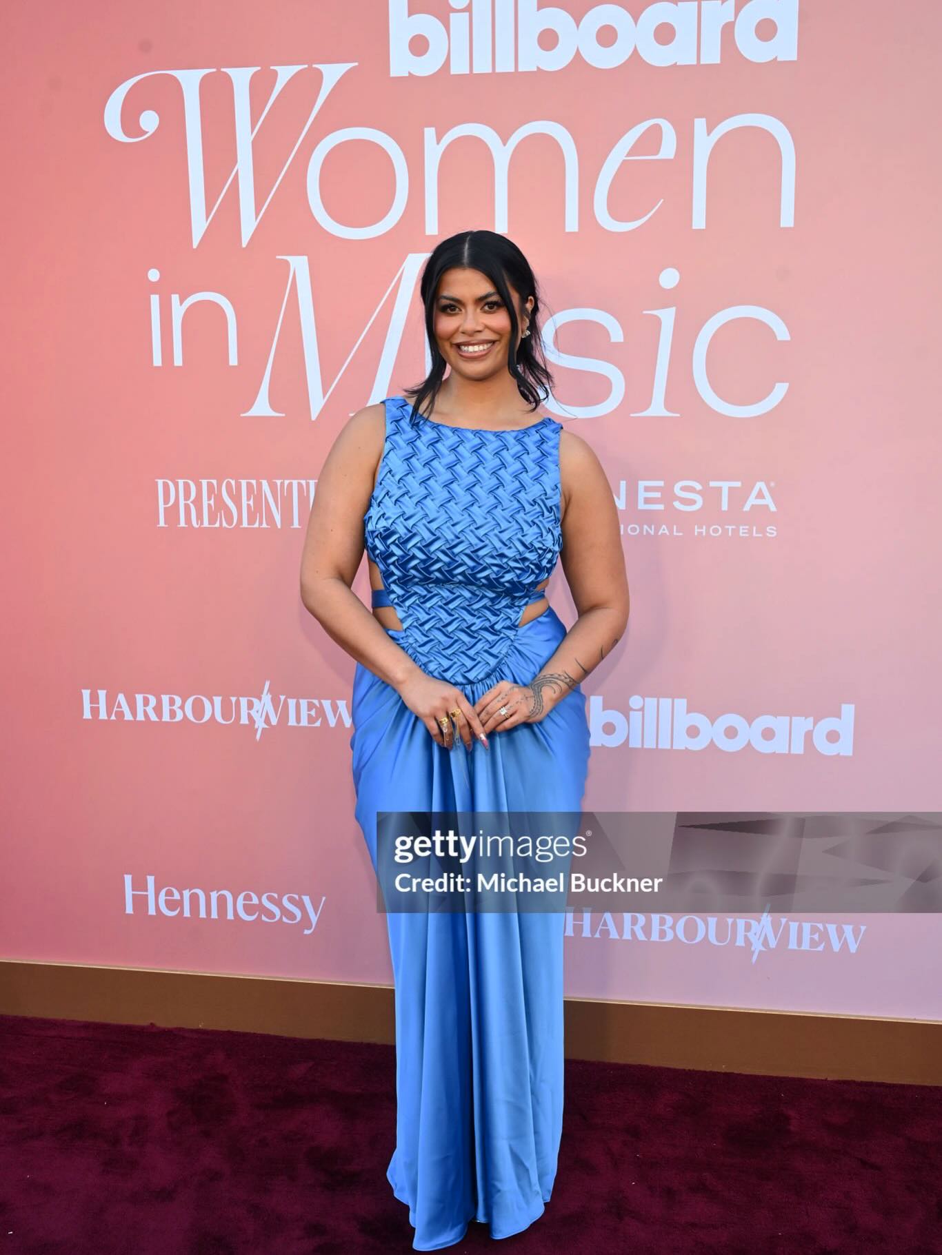 me 🤝 loving on women in any way, shape or form

thank you sm to my faves at @billboard for having me as one of your red carpet hosts at Billboard Women in Music. one of my favorite carpets to do, bc all the women are so beautiful & talented I wanna cry, and all the men have to be quiet (it’s the law that night) ❤️ what a kiiiiii baby 

Get into this LOOOOOK, MAMA! 
HMUA my king, as always @adamlesimmons 
Styled by my favorite ever @jilljacobsstudio 

Outfit details YUH
Dress @etochs 
Heels @femme_la 
Earrings @anabelachan 
Rings @oshjewelry 

#WIMstagram