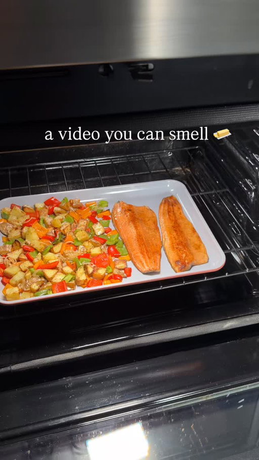 That moment when you realize you nailed dinner 😮‍💨
