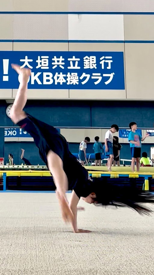 Almost!❤️‍🔥
🎥 @eisukeftc 
@adrenaline_tricking 

#tricking #girlpower