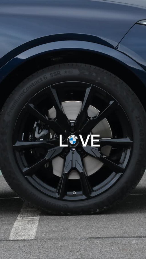 Love at every turn. #GlobalLoveDay 

The BMW X7.
#THEX7 #BMW #X7