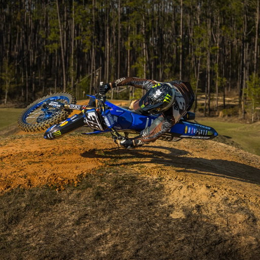 Taking over😈 @foxmoto new signature gear dropping soon be ready.