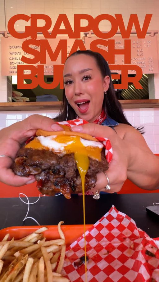 Smash burgers with a Thai twist! 🍔🇹🇭🔥 @banbanburger, a @heinzverified restaurant, combines Thai street food faves with an American classic! 

Check out this spot and more #HeinzVerified locations as the sign of a great restaurant in Los Angeles! #Ad