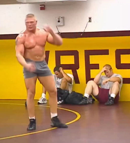 Brock Lensnar in college trying to pull off a Spinarooni 😆 

#brocklesnar #ncaa #wrestling #wwe #beast