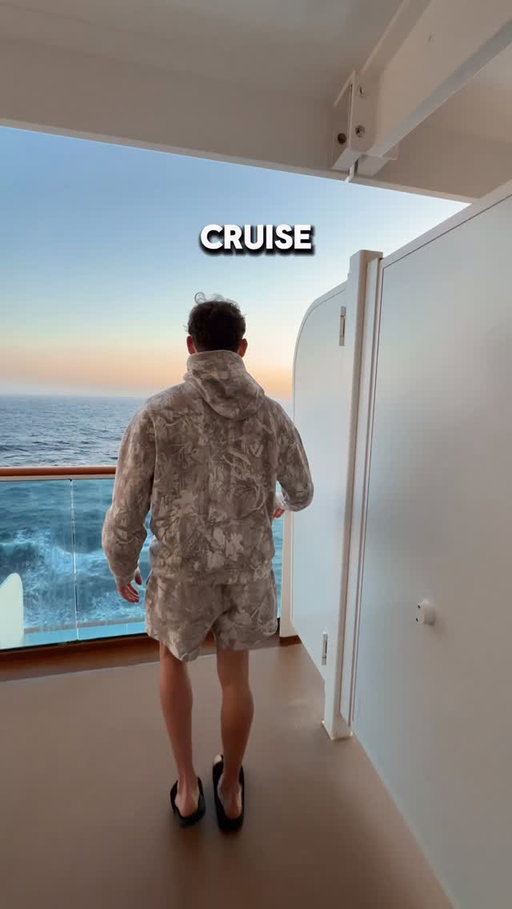 These are cruise cabins you’ll regret booking 😬

Avoid the noise, motion sickness, and blocked views. 😉

🌊🌊🌊🌊🌊🌊🌊🌊🌊🌊🌊🌊🌊🌊🌊🌊🌊🌊 #cruiseship #cruiseaddict #cruising #cruise #travel