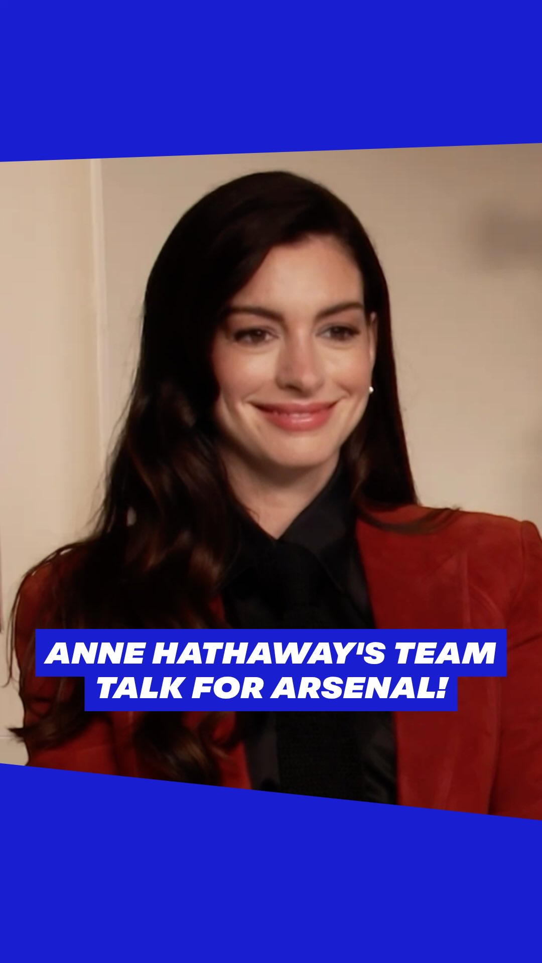 @annehathaway does NOT play around when it comes to Arsenal!⚽️

The Devil Wears Prada 2 is out in cinemas now!👠

#annehathaway #arsenal #football #premierleague