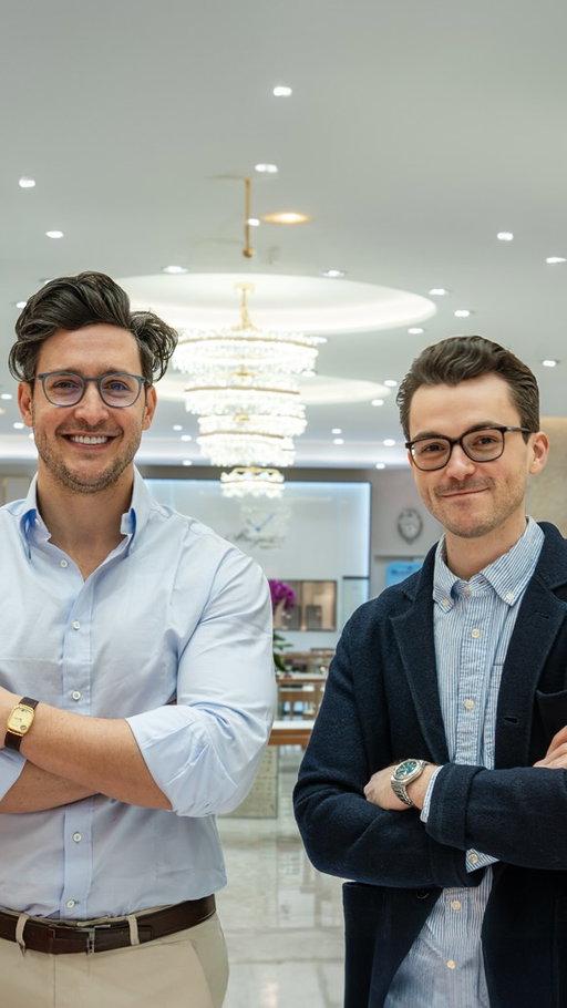 We’re excited to have @doctor.mike join for our latest Watch Shopping episode. He even showed up wearing the world’s first automatic tourbillon wristwatch, the Audemars Piguet reference 25643.

Watch the full episode now on YouTube to see what caught his eye and find out who built the better collection.
