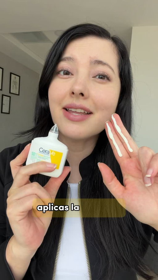🔅¿Estás usando bien tu protector solar? Cuéntame cuánto sacaste 🤭

🔅Por cierto, me emociona mucho que ya llegaron los nuevos protectores solares de @ceravemx 🤩
Hay opciones para cada tipo de piel ☀️
Descubre la nueva línea: alta protección, texturas adaptadas y fórmulas con 3 ceramidas y tecnología MVE que ayudan a fortalecer la barrera cutánea.

🔅En este video te cuento cuáles son las presentaciones que ya están disponibles en México 👌🏻

🔅Sobre todo en esta temporada de muchísimo sol y calor, es clave proteger nuestra piel todos los días 🕶️🧴🥰

🔅¿Cuál te gustaría probar o cuál ya probaste? Te leo en comentarios 👇🏻

#CeraveMx
#CeraVeSiempreAplica
#TuDermatólogoSabeMás
#PublicidadPagada

SALUD ES BELLEZA 183300202D0143