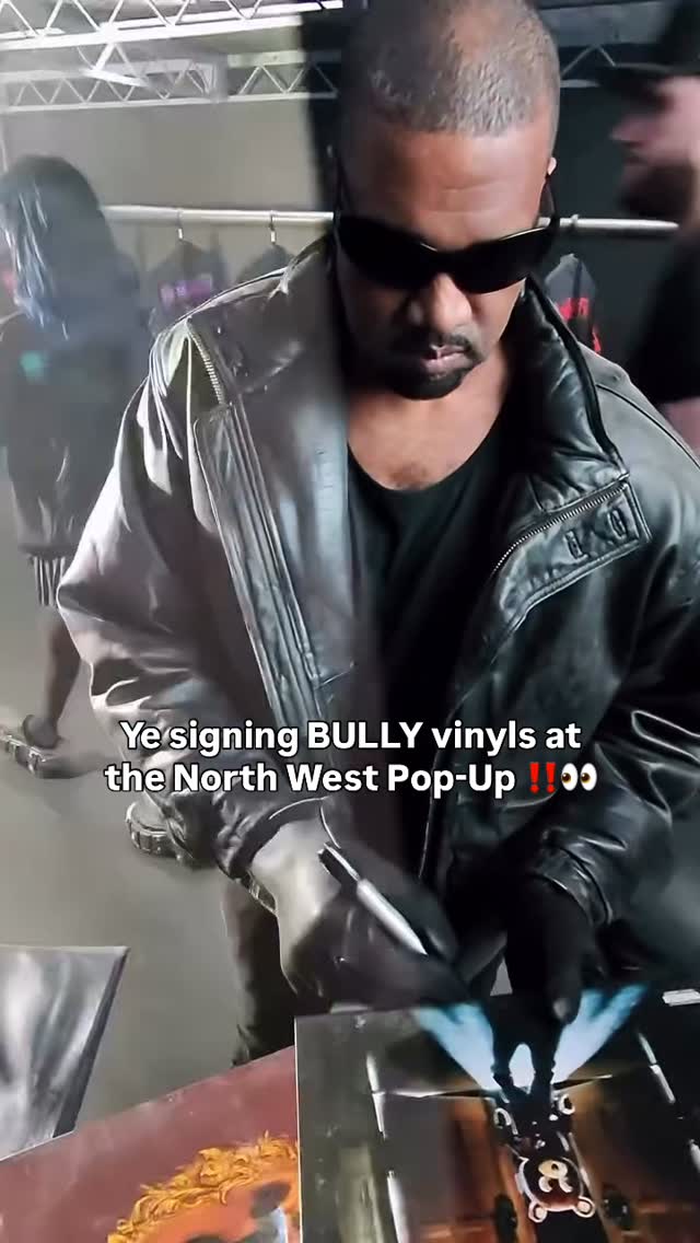 #Ye seen at his daughter's pop-up ‼️🔥

Thoughts on North West's new EP ⁉️

🎥 @d_bleezy_10