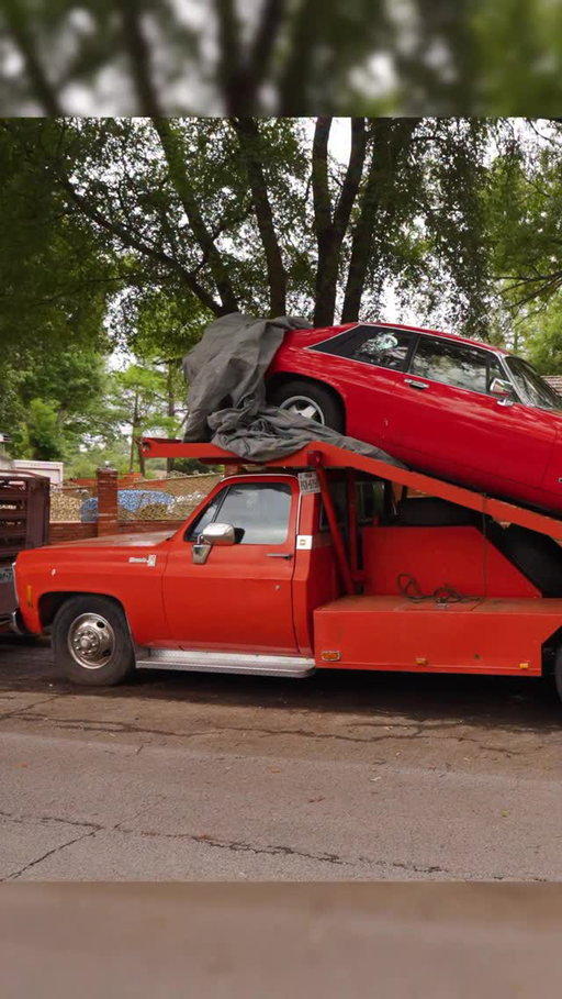 NEW EPISODE OUT NOW 🚨 The GMG crew and @RRRawlings are back wheelin’ & dealin’ and they’ve found a gem! Can they strike a deal? 

Watch Now 📺 YouTube.com/GasMonkeyGarage
