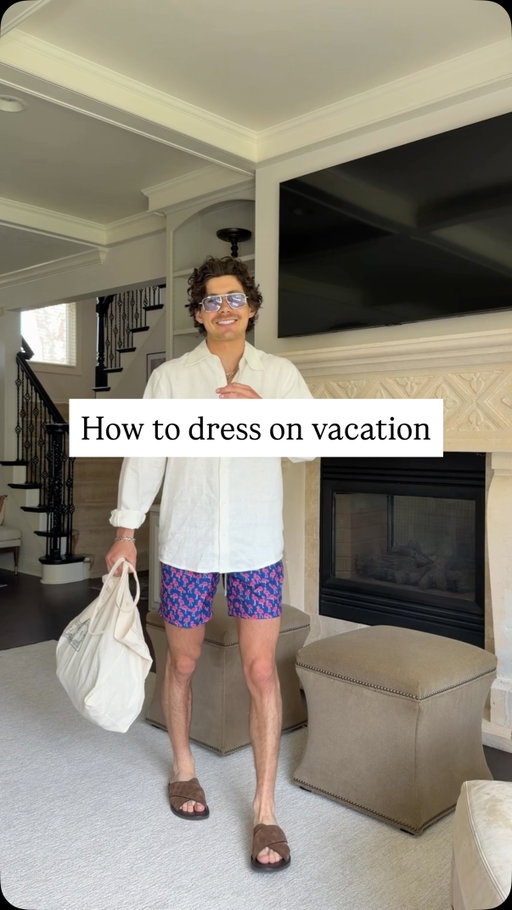 Simple and easy vacation outfits!
#vacationoutfits #mensstyle