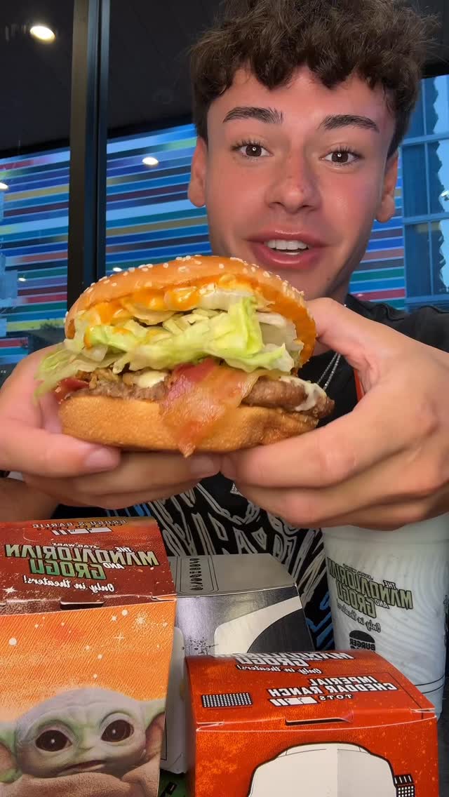 Burger King’s Star Wars The Mandalorian & Grogu Collab #burgerking #themandalorianandgrogu #whopper #newmenuitems #explorepage