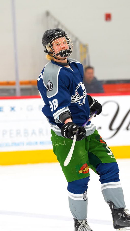 Top 2011 Juho Nyberg Is Putting On A Show At WSI Philly🤯🌎
.
.
.
.
.
.
.
#hockey #hockeylife #hockeyplayer #hockeygame #hockeyplayers