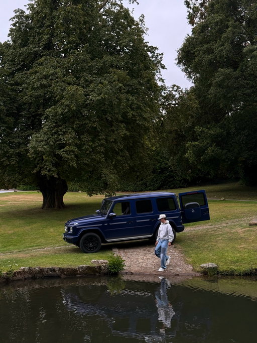 Back in the wagon, up to the same ol’ tricks 🌲🏁

#gclass #gwagon