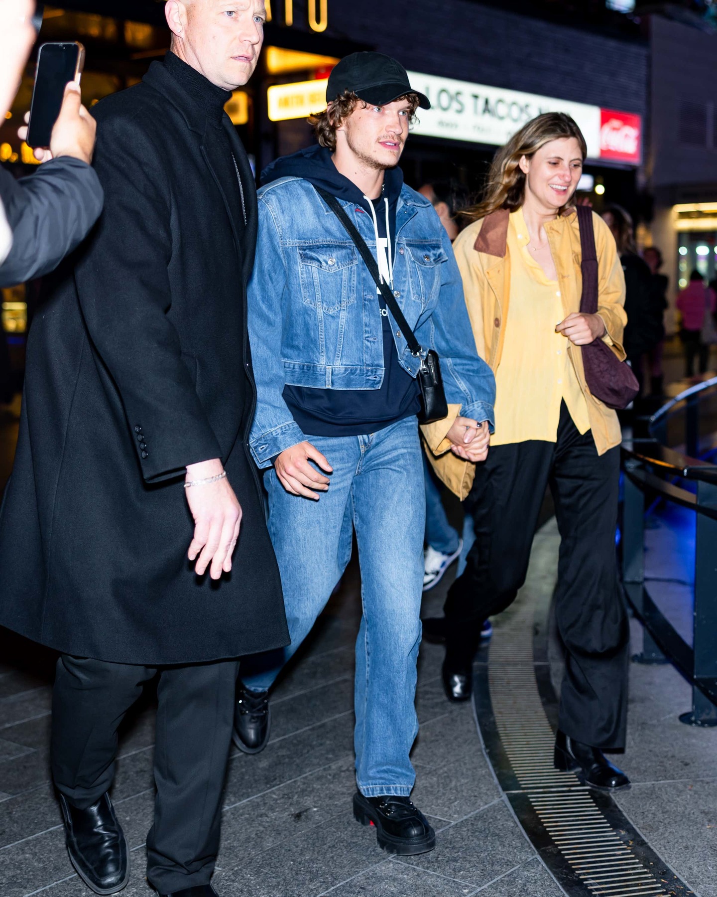 Connor Storrie heading to SNL last night to present Olivia Rodrigo's musical performance 🤩