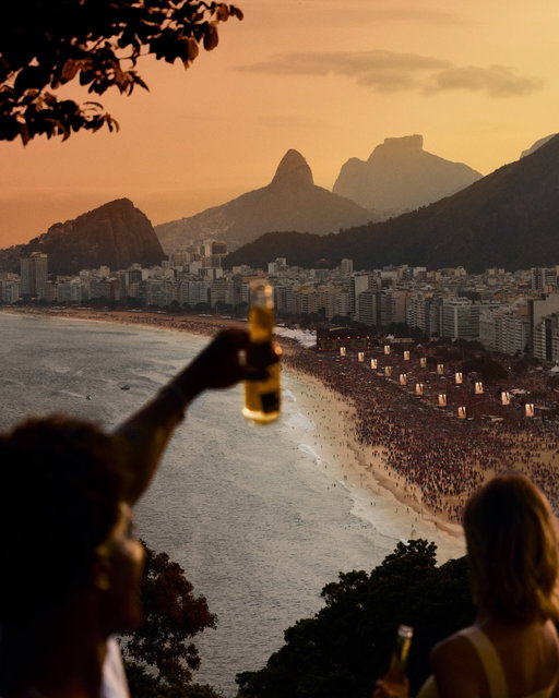 An iconic concert in the sands of Copacabana. Rio called. The world answered. 

#RioIsCalling #ThisIsLiving