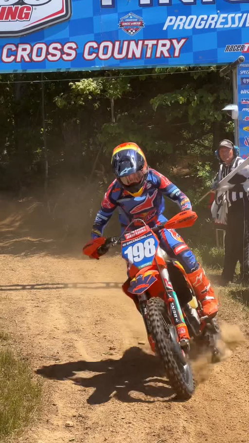 Brandy Richards full gas to the finish for the AM Overall at @iamspecialized Old Gray GNCC 🏁

AM Bike Overall Top 3 
🥇Brandy Richards
🥈Danielle McDonald
🥉Caleb Johnson

@progressive @racertv #GNCC