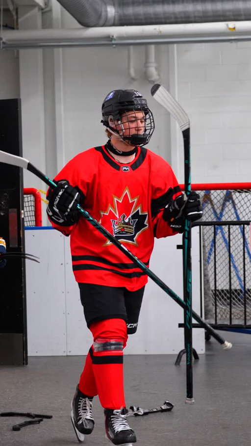 Madden Deneault And The West Canada Prime Boys Looking To Win Their 2nd Straight World Selects Tourney😤🌎
.
.
.
.
.
#hockey #hockeylife #hockeyplayer #hockeygame #hockeyplayers