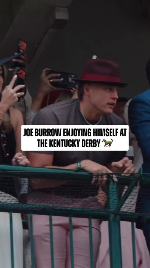 @joeyb_9 was locked in for the Kentucky Derby finish 🏇 

(via @kentuckyderby)