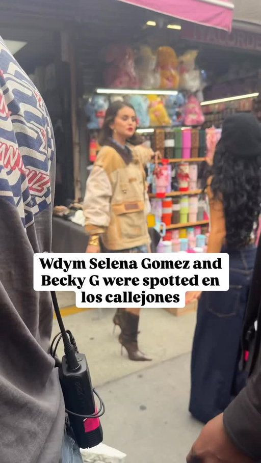 Consider this your sign to grab your raspados at @thesanteealley 💚🥹 #popculture #mysecretla 

📹: america._.plascencia/ TikTok