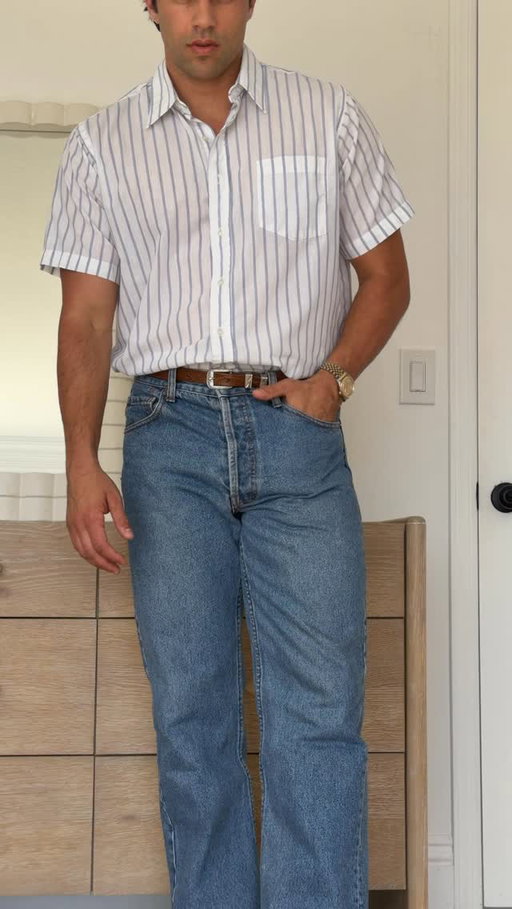 Ayrton Senna had serious style. 
Jeans: @levis 
Loafers: @ghbass 
Jacket + belt: @buckmason 
.
.
.
#ayrtonsenna #mensstyle #mensfashion #loafers #mensoutfit