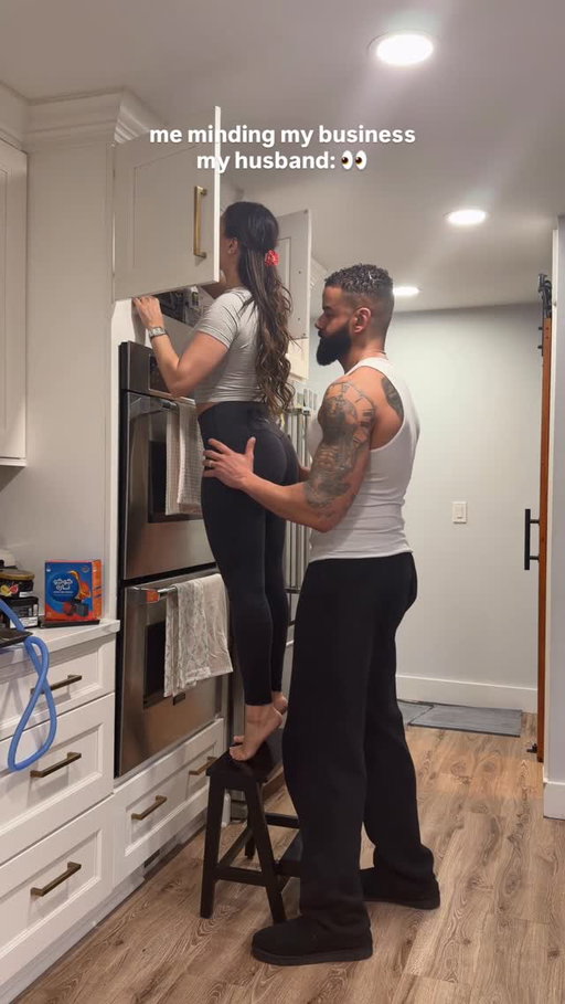 Anybody else? I’m always just minding my businesssss 

Millennial couples, husband and wife, husband comedy, husbands be like, mom and dad, New Jersey, millennial marriage