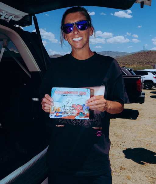 COURTNEY X COCODONA 250
ROUND ✌️

This morning, at 5 am PT / 2 pm CET, @courtneydauwalter begins her 250-mile journey across Arizona. A race this long rips up every carefully laid plan, but Courtney’s the queen of charting a course through the unknown. 

Allez Courtney! 

Follow along via our stories. 

Photo — @cortneywhite_ 
Video — @snackfarmer 

#Salomon #SalomonRunning