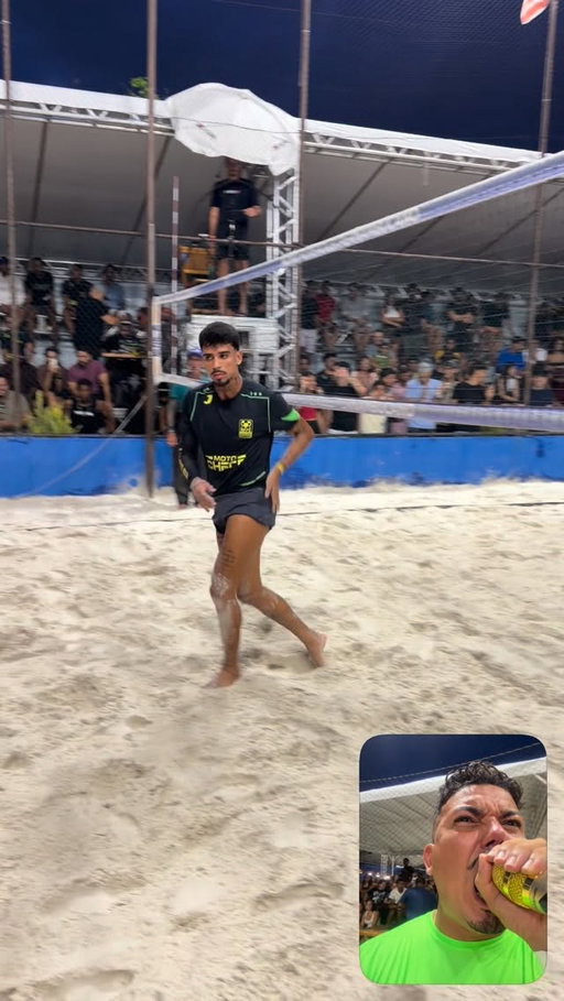 Olha a patada do cavalo doido 🐎👏