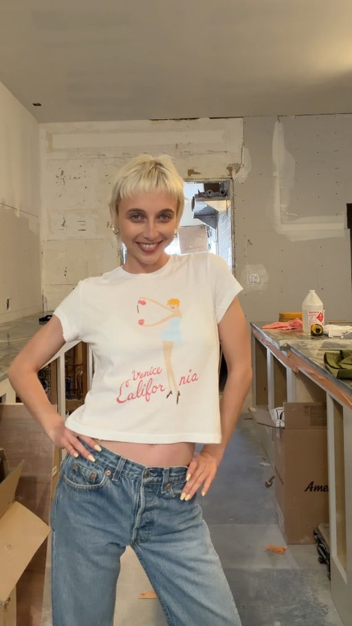 In partnership with @shopredone, we made t-shirts to celebrate the launch of our first standalone café on Abbot Kinney.