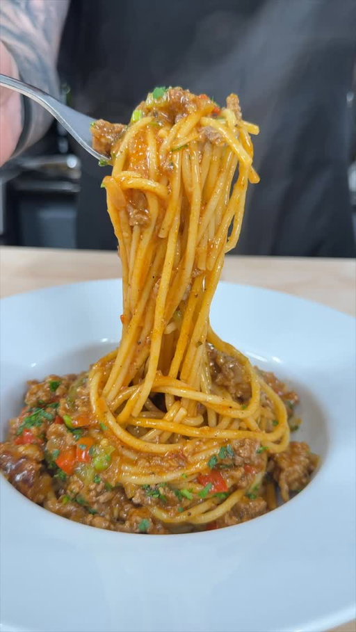 This “Dirty Spaghetti” is the perfect One Pot Meal to kick off your week this week!

Simple, easy, delicious! Literally any skill level can pull this one off! Give it a try and let me know what you think

Shopping List:
1lb ground beef
1lb Italian sausage
1 red and green bell pepper
1 onion
1 tbsp garlic
2 stalks diced celery
1/4 cup tomato paste
2 cups beef stock
1/4 cup flour
1 lb spaghetti
1 tbsp smoked paprika, oregano, AP Seasoning, Buttery Garlic Pepper Seasoning 
1 tsp beef bouillon
1/2 tsp cayenne

#Dirtyspaghetti #onepotmeal #pastarecipe #mrmakeithappen 
1/4 cup diced green onion