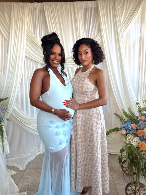 @MakeupShayla is having a baby, itssss a BOY! 😍 Look at her! 🥹 This was the most beautiful DIY baby shower I’ve ever seen! Wishing you so much love as you step into motherhood 💕 You & @lesquik are going to be amazing parents!🫶🏽

1. She’s a Mommy!!!
2. She was practicing in 2019 with Zoe 😭🙌🏽
3. It’s a Boy! 
4. Legit perfection 
5. Pregnancy looks so good on you! 
6. @mac_daddyy came up with the best baby games. They had to match all of the baby socks after a shot! 😂 
7. Cheers!🥂
8. This game was crazy!!! 😂 Had to put a diaper on the baby, eat baby food and drink a mixed alcohol drink out of a baby bottle. 😩
9. Eeyyuuckkk! 😆 
10. Of course there’s has to be a twerk off! 😂
11. It got wild! Dis the after shower lol! 
12. We got to make our own flower bouquets! 💐 
13. I gave mine to Zoe 🥹🫶🏽 @bloom_and_luxe_rentals 
14. THESE WERE THE BEST QUESADILLAS IVE EVER HHADDDDD 🤤 @tacomaco