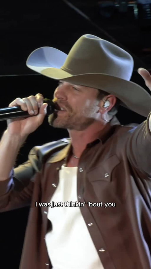 “Thinking ‘Bout You” live from @redrocksco 🏜️