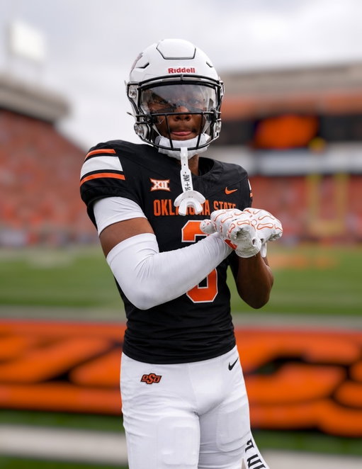 BREAKING 🚨🚨🚨: Oklahoma State has offered Southlake Carroll (TX)  2028 WR Dez Bryant Jr.

His father was a consensus All-American as a sophomore for the Cowboys in 2008.