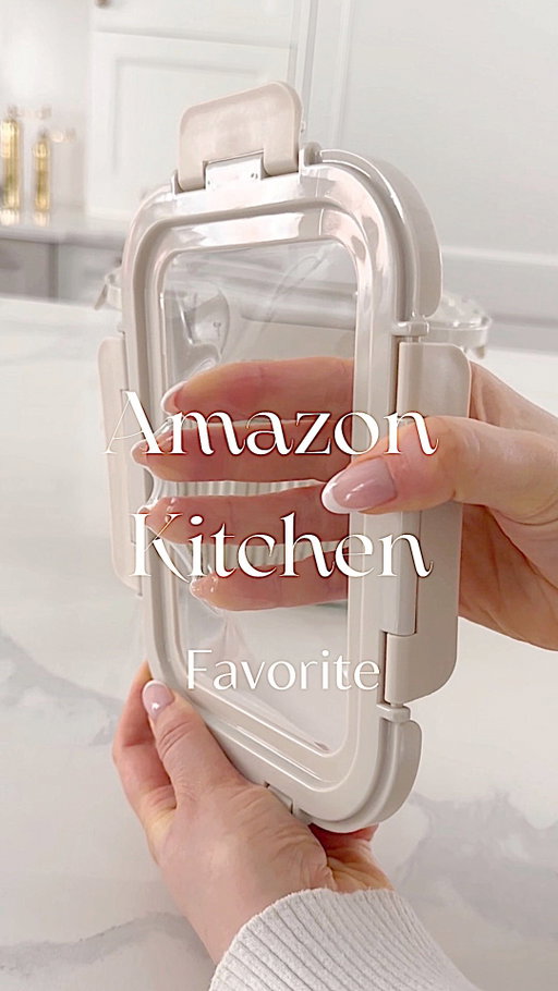 Comment “CONTAINERS” to shop 🤍

These stretch lid glass containers are great for when you have more produce or food than the container itself!

#glasscontainer #amazonhome #kitchenfinds #togobox #container @amazon