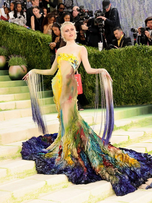 OFF TO A GREAT START

Custom Mugler By Miguel Castro Freitas