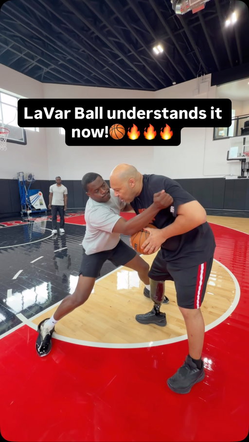 LaVar Ball understands it now! Two hours of training, making no excuses!🔥🔥🔥🔥
-
Shooter: @lavar 
Passer: @iamjavarus 
Film: @niceshotnate 
Trainer: ( @lethalshooter ) 
#LaVarBall #NBA #LethalShooter