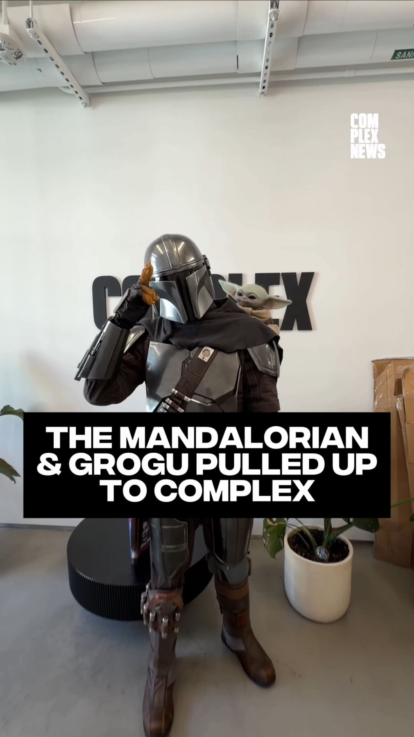 Mando and Grogu pulled up to Complex HQ in NYC on ‘STAR WARS’ Day 🫡

May the Force be with you.