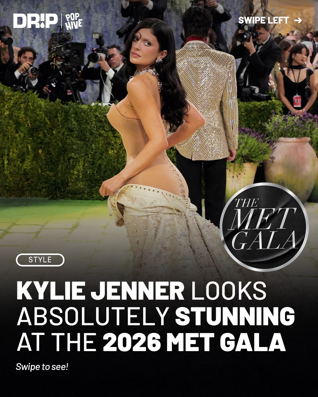 Kylie Jenner wearing Schiaparelli at the 2026 Met Gala… what do y’all think of her look?