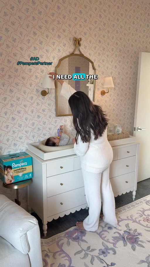 #Ad #PampersPartner As a third time mama, I know that the secret to a baby sleeping through the night is to keep their skin DRY. We love Pampers Swaddlers for overnight so I’m excited to work alongside them to show you a fun little experiment! @PampersUS