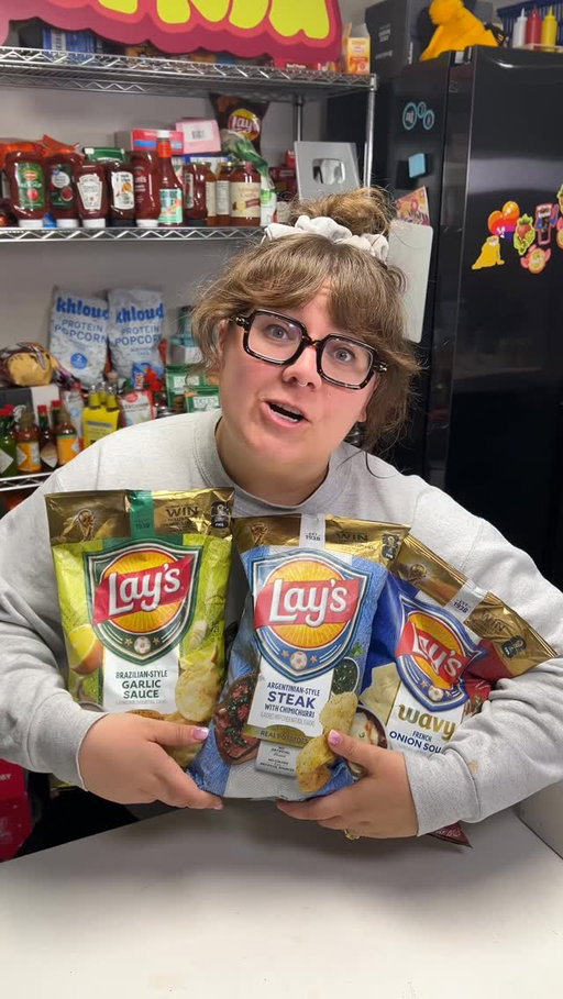 it’s not a real review if you don’t sniff the bag first
