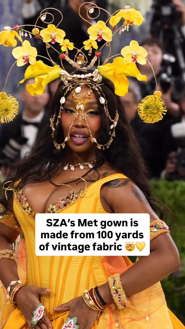 For the 2026 Met Gala, SZA wore a custom Bode gown in shades of yellow, crafted from over 100 yards of vintage fabrics sourced entirely from eBay. 💛

The design draws inspiration from the Wiener Werkstätte art collective and 18th-century silhouettes, featuring butterfly-wing beaded panels and a train made from sari remnants. This sustainable, collaborative look blends the singer’s love for the natural world with the evening’s “Costume Art” theme.

Was this the best look of the night⁉️

#SZA #MetGala