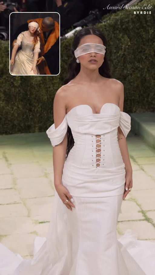 @rachelzegler gets a 10/10 for following the #MetGala theme. The actress looked to “The Execution of Lady Jane Grey” by Paul Delaroche for tonight’s red carpet. An iconic painting, an iconic look, and an even more iconic reference. 

📸: @gettyimages 

Details: 
Makeup: @fionastiles using @beautycreations.cosmetics 
Hair: @claytonhawkins using @amika
Blindfold: @jenniferbehr 

#rachelzegler