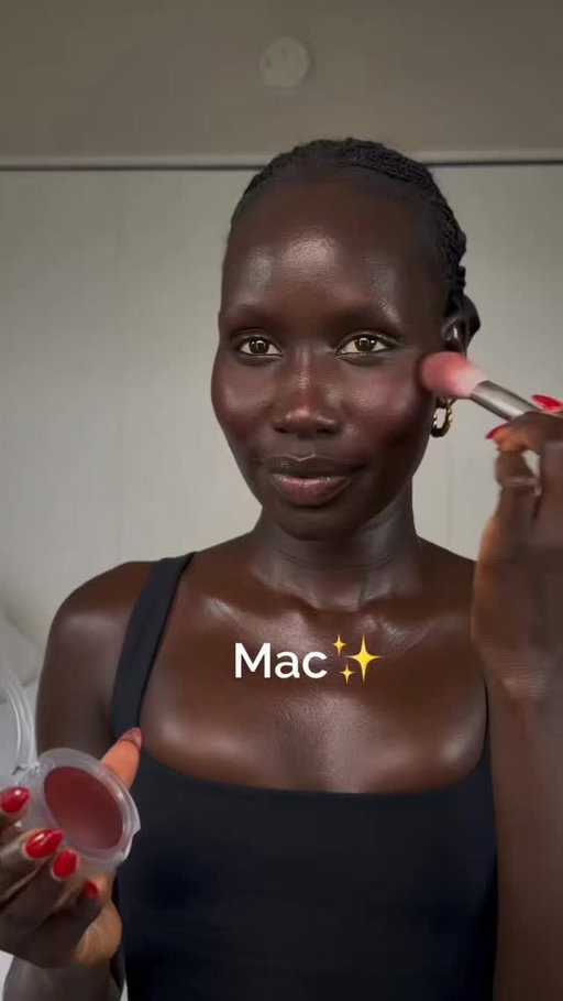 @maccosmetics for the finishing touch🫶🏿

 

#maccosmetics #blackgirlmakeup
