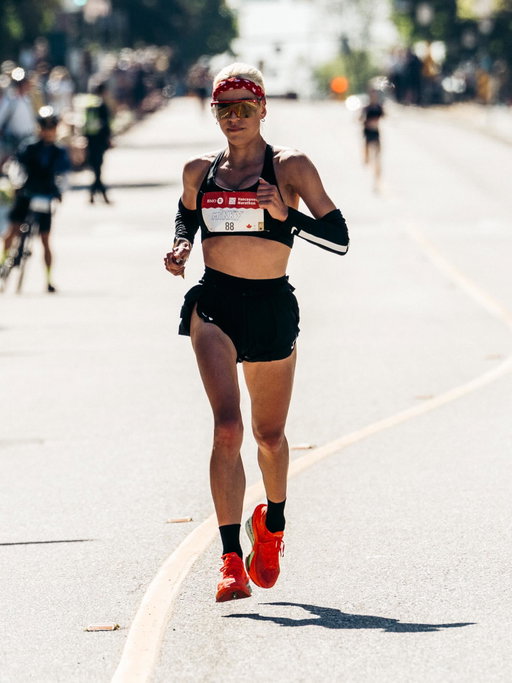 🥇 VANCOUVER MARATHON 🤭

✨ 2:33.01 ✨ PARCOURS RECORD ✨

📸 @bethwhiteheadphoto