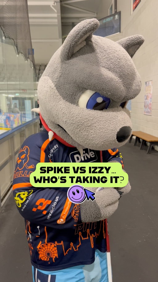 Who is taking the win? 👀

@bristolpitbulls mascot Spike, challenged Compelite Pro Content Creator, Izzy to a penalty shootout.

We have been the proud sponsors of Bristol Pitbulls this year, and we're looking forward to working together closely in the future.

All the Bristol Pitbulls gear, but no idea 😬