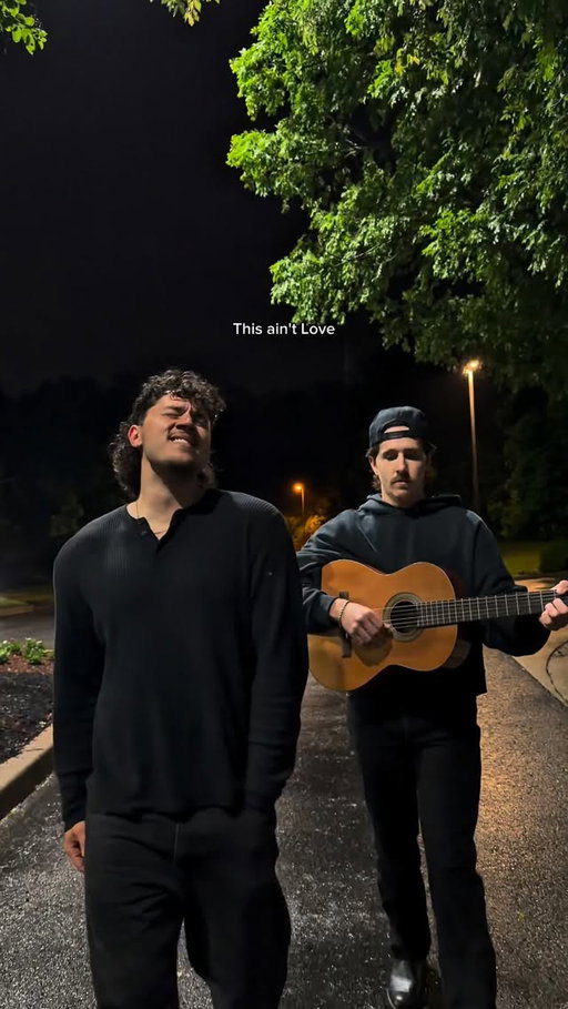 An extremely sad song comes out this week guys
#heartbreakanthem #originalmusic #livemusic