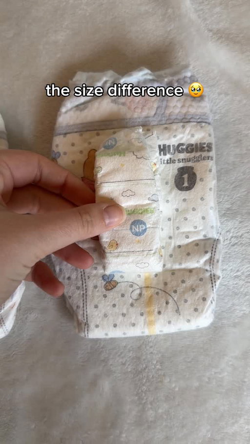 Cannot believe how tiny the first one is compared to where they are now #nicubaby #huggies #diapersize