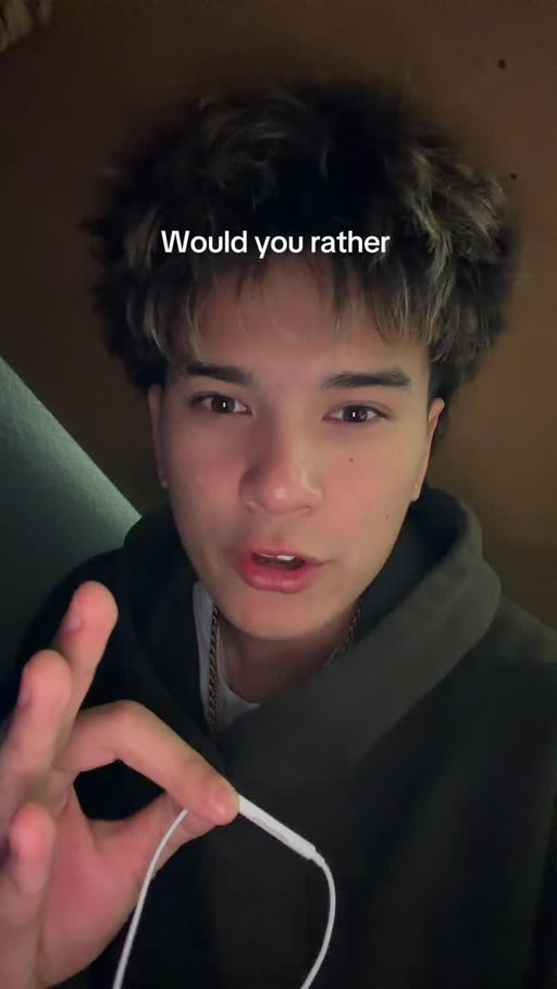 Which one?!?
#viral #funny #trending #fyp #teen